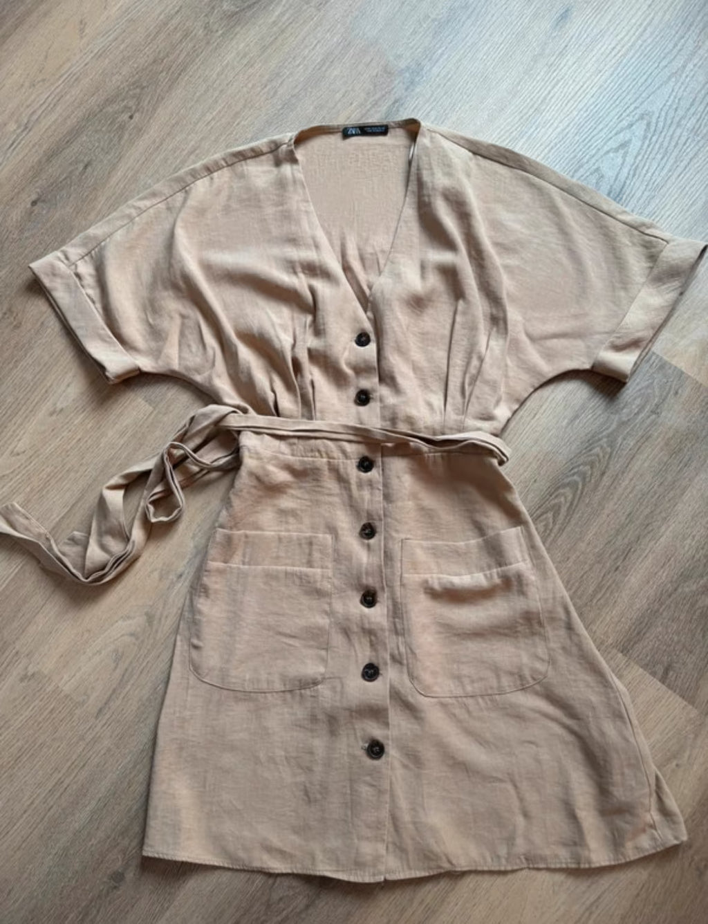 ZARA Sommerkleid Beige/Taupe mit Gürtel